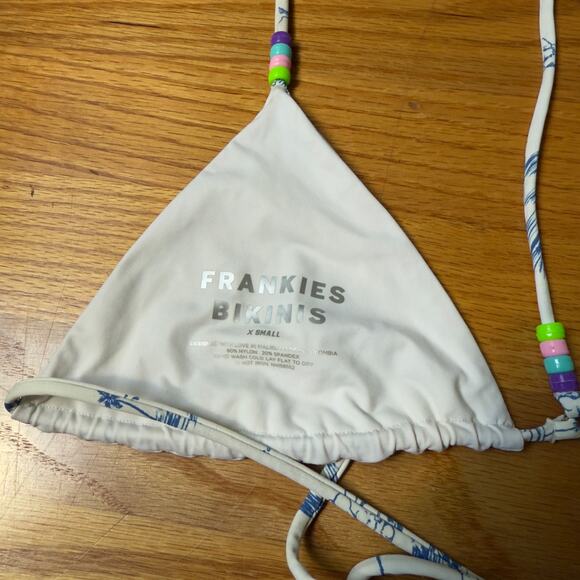 Frankies Tatum Triangle String Bikini Top Beach Print XS - Picture 5 of 6